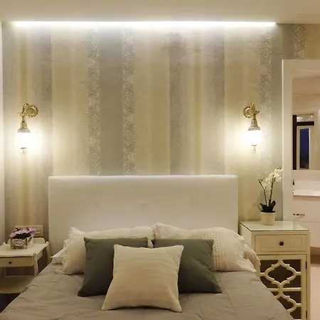 Hotel Waterfront Santa Clara 3*